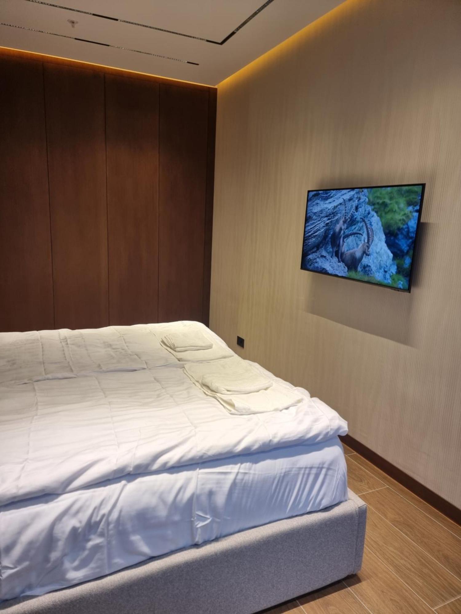 Premium Apartment In Porta Batumi Tower 外观 照片