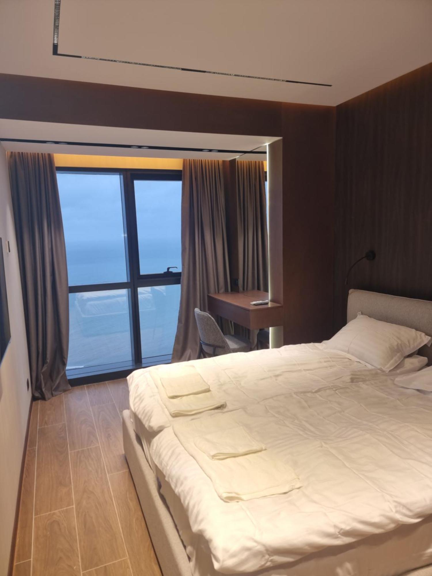Premium Apartment In Porta Batumi Tower 外观 照片